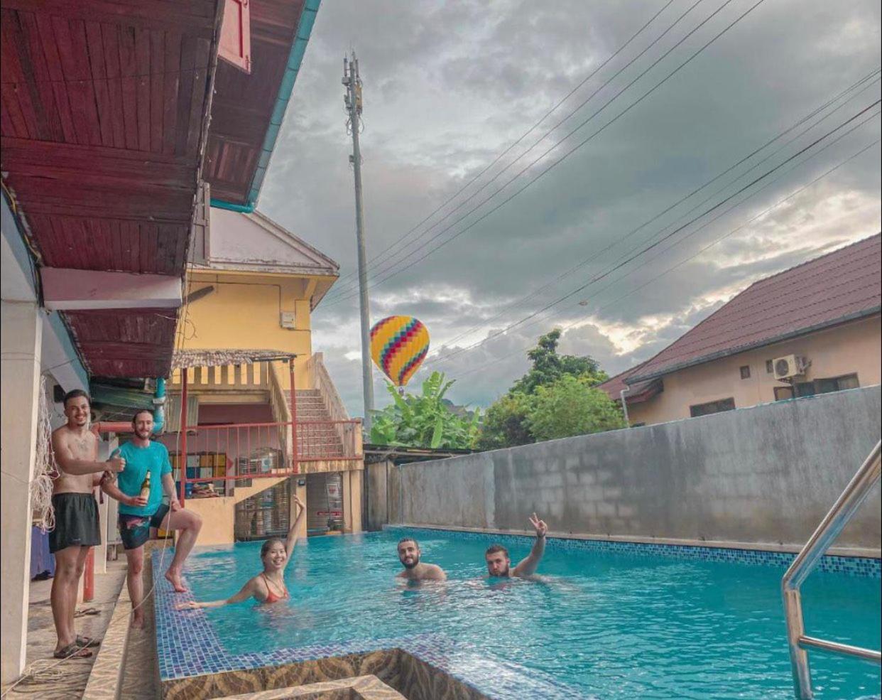 Golden Dragon House Vang Vieng Ngoại thất bức ảnh